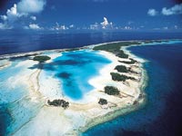 Blue_lagoon_Rangiroa_Tahiti_Tourisme.jpg